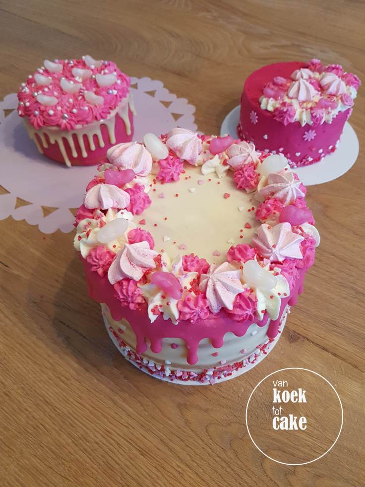 Valentijnstaart Valentijn Taart van koek tot cake