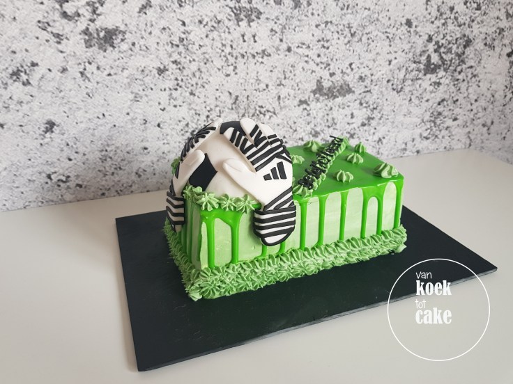 Verjaardagstaart taart keeper keepershandschoenen