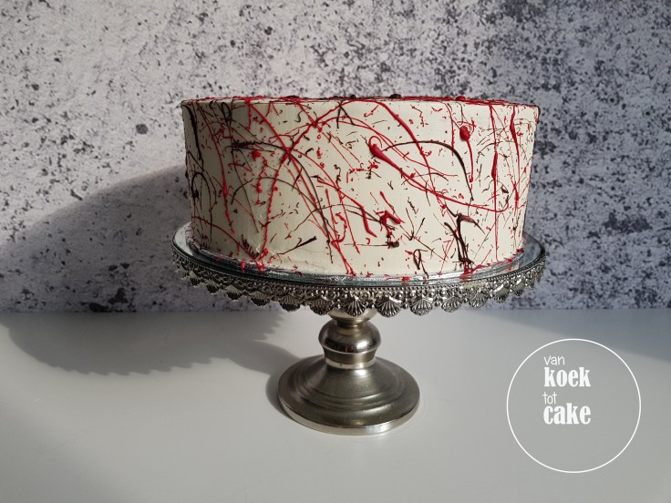 Verjaardagstaart met spetters en frambozenvulling - van koek tot cake Middelburg