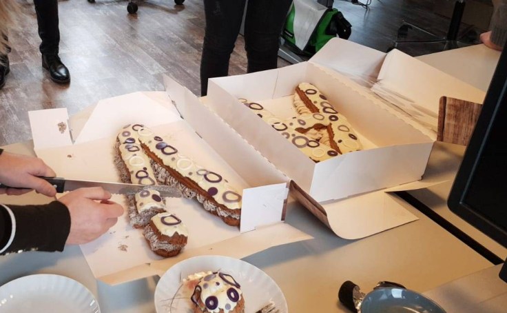 Letter Eclairs letter A en V | van koek tot cake - Middelburg Vlissingen Oost-Souburg