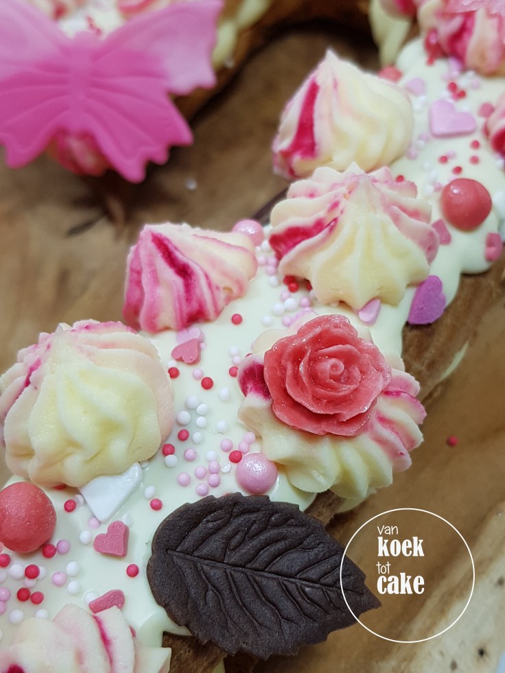 Valentijn eclair gebak taart - van koek tot cake - bestellen Middelburg Vlissingen Oost-Souburg