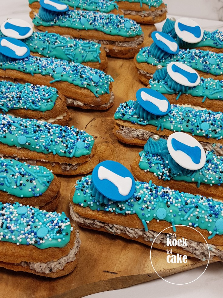 Mini eclair taart 1 jaar - traktatie verjaardag gebak - Bestellen Middelburg Vlissingen Oost-Souburg