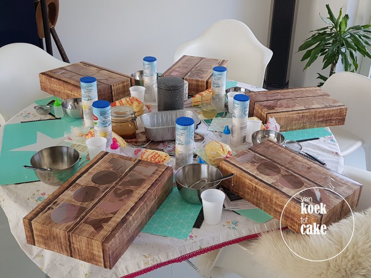 workshop_eclair-taart-decoren_aan-huis_(1)van-koek-tot-cake_middelburg-vlissingen-oost-souburg
