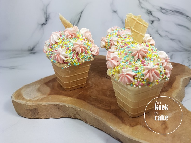 recept-traktatie-kinderverjaardag-ijsje-cupcake-cake(6)