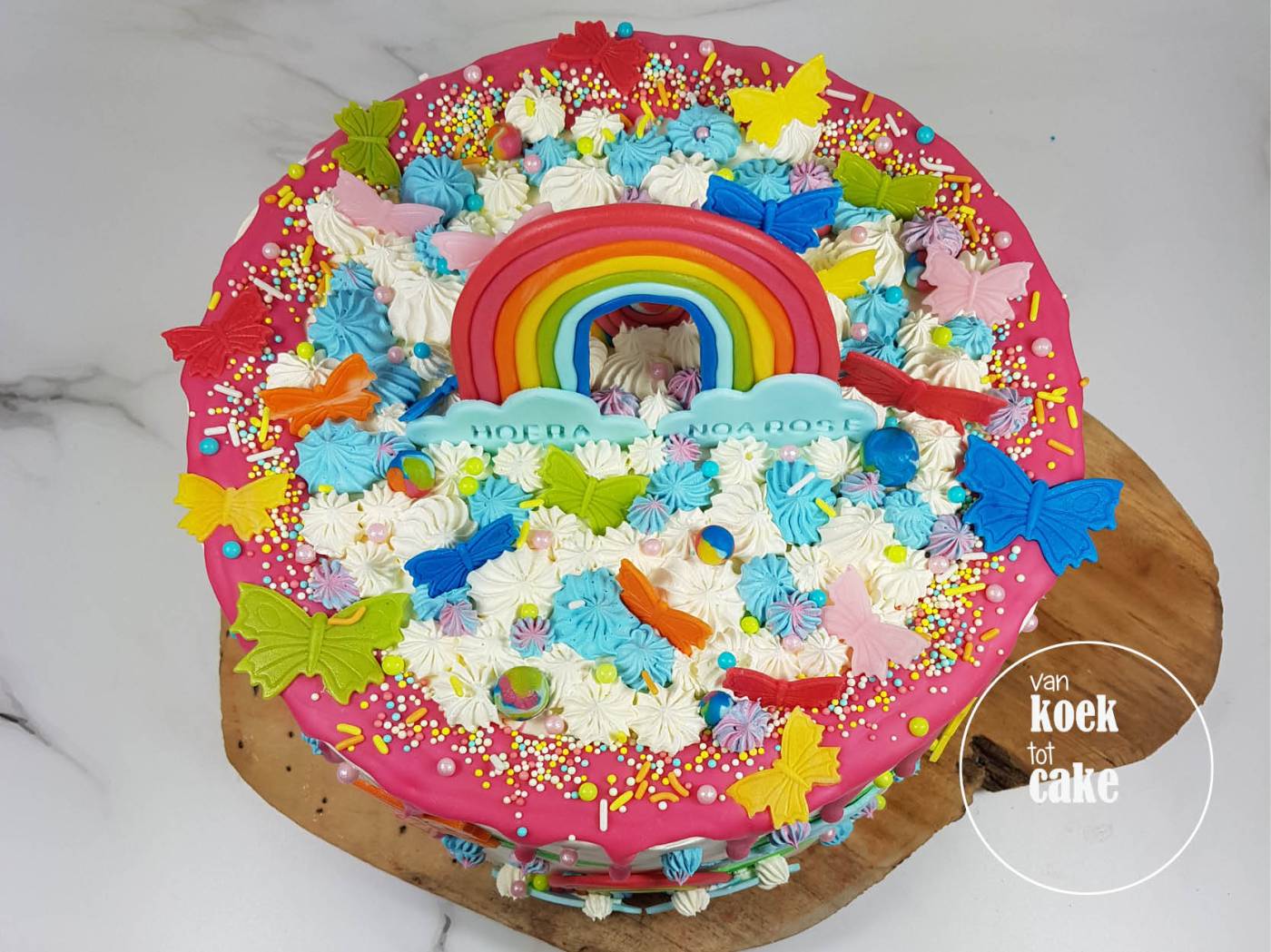 Regenboog verjaardagstaart dripcake rainbow | Bestellen Vlissingen Middelburg Oost-Souburg | van koek tot cake