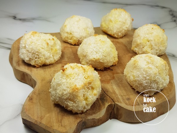 Recept kokosbollen (a la madame Cocos) met witte chocolade | van koek tot cake