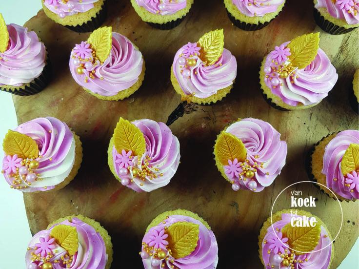 Mini cupcakes met toef roze goud | taart bestellen Vlissingen Middelburg Oost-Souburg | Zeeland - Walcheren