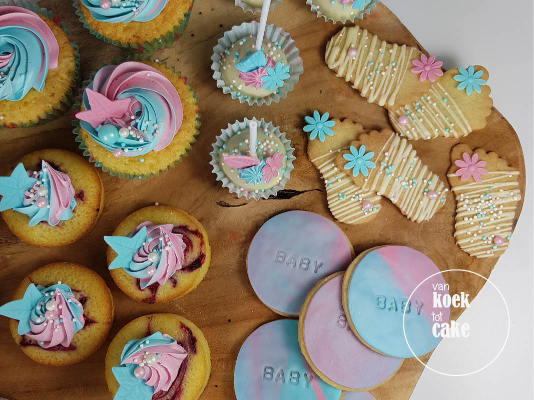 Babyshower gebak cupcakes taart koekjes en hapjes | Bestellen Zeeland Middelburg Oost-Souburg Vlissingen